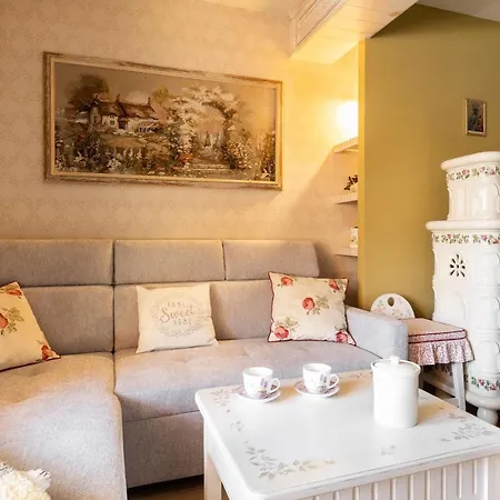 Sweet شقة كوشتيليسكا