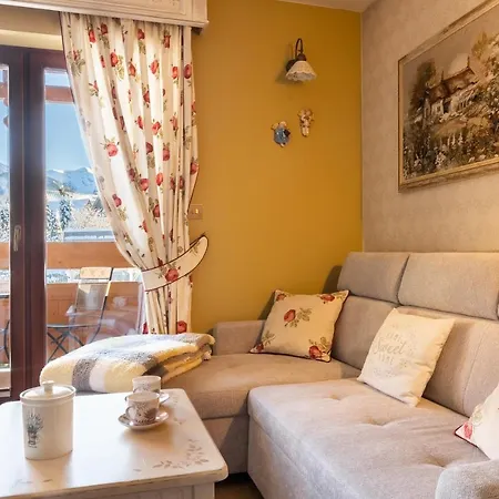 Sweet Apartment *